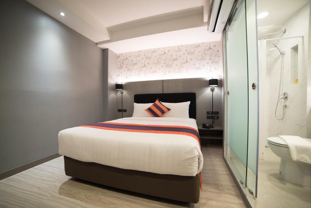 Studio Ekamai Bangkok Dış mekan fotoğraf
